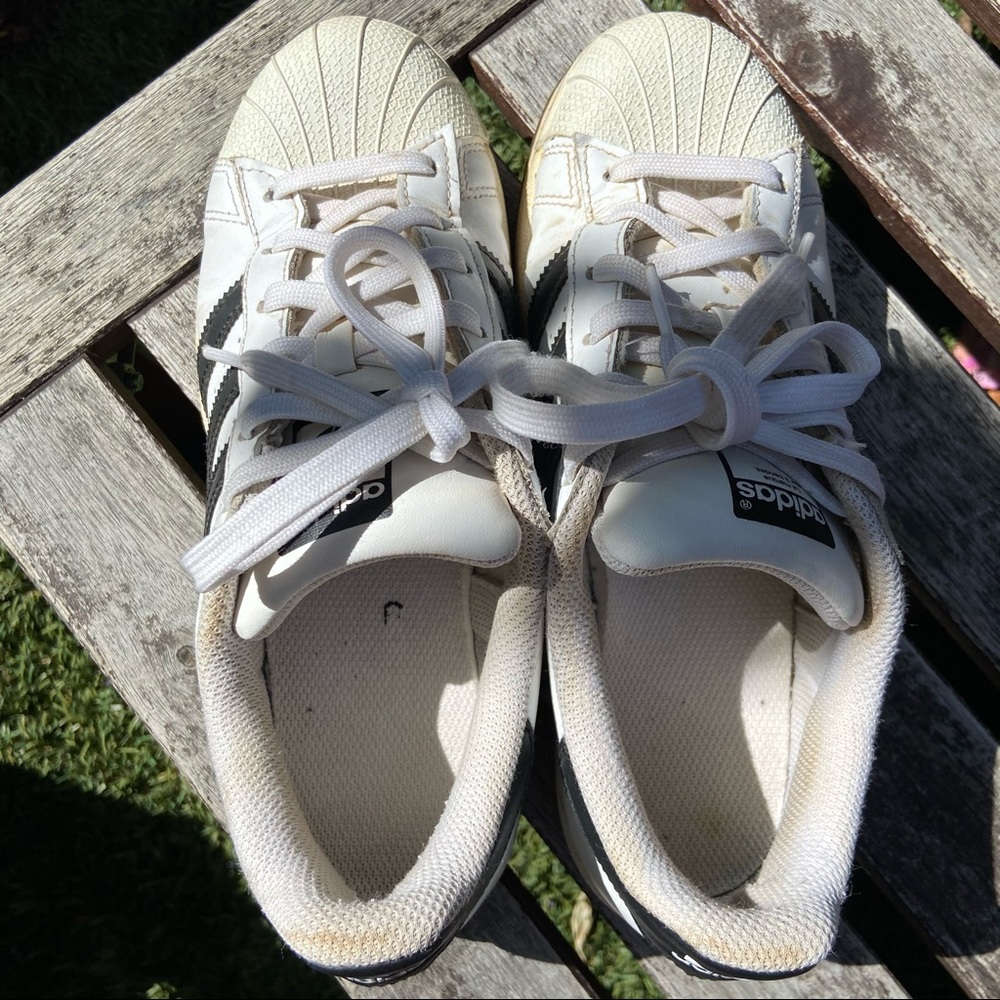 Adidas kids superstar shoes - Picture 4 of 5